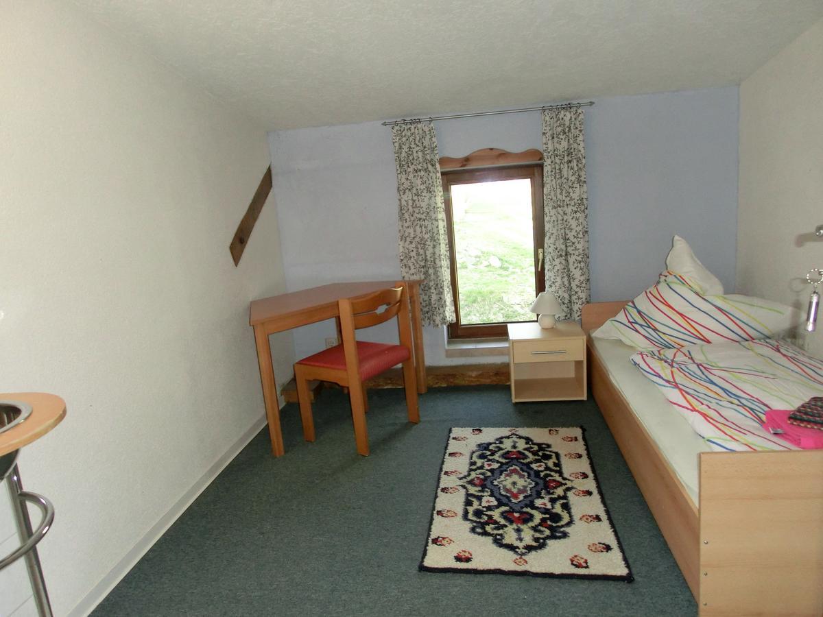 Domane Neu Gaarz Hostel Habitación foto